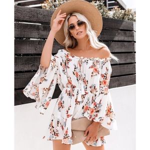 VIci Flower Romper